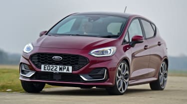Ford Fiesta facelift - front cornering
