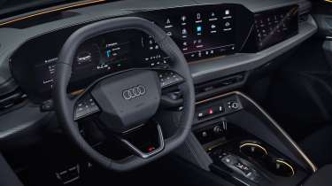 2024 Audi Q5 - steering wheel and infotainment screen