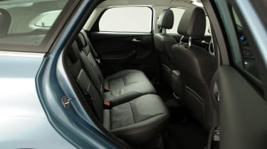 Ford Focus 2014 facelift rear seats