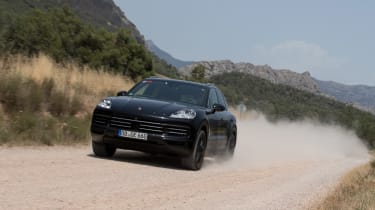 Porsche Cayenne prototype - front tracking