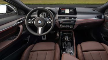 BMW X2 M Mesh Edition - dash