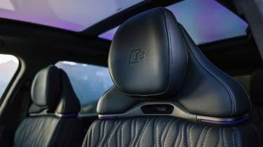 Audi Q7 - seats