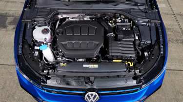 Volkswagen Golf R - engine