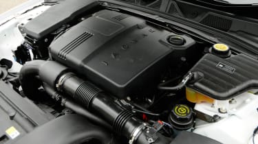 Jaguar XF 2.2 Luxury engine