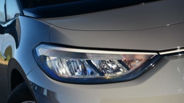 Volkswagen ID.3 - front light