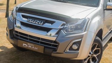 Isuzu D-Max Utah Luxe - grille