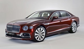 Bentley Flying Spur - studio front