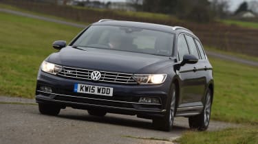 Volkswagen Passat Estate - front action