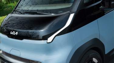 Kia PV5 - front light