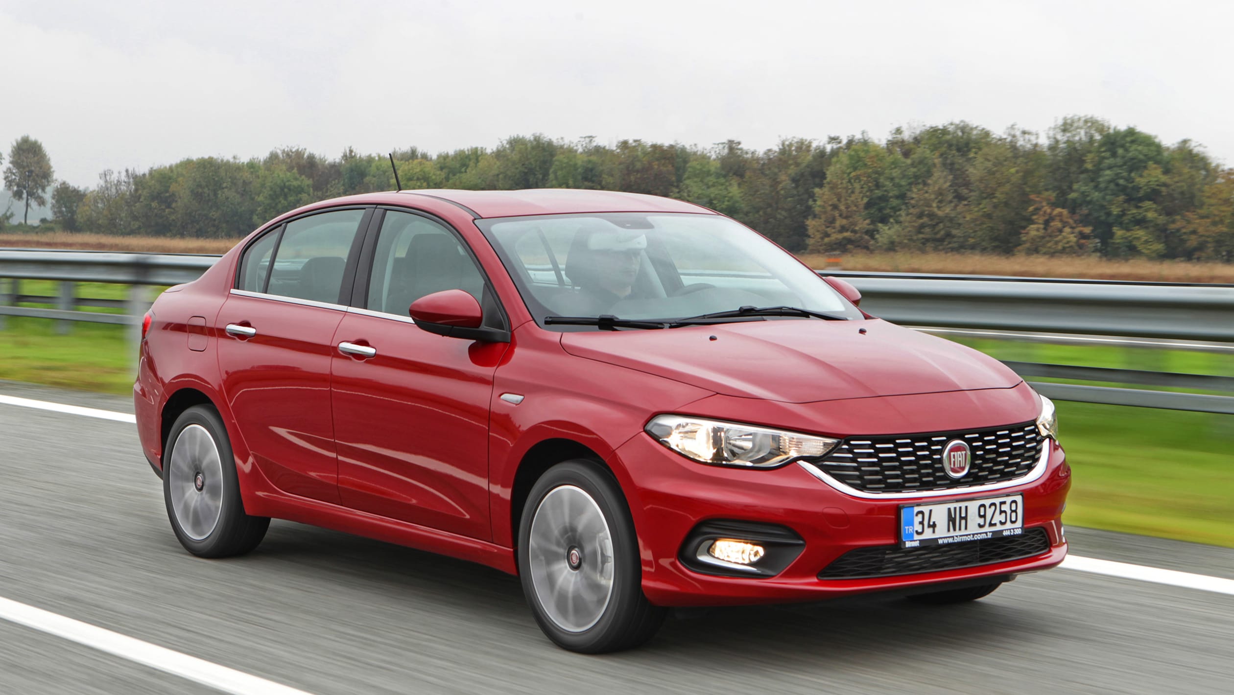 New Fiat Tipo 2016 review pictures Auto Express