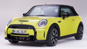 MINI Convertible facelift - hood up