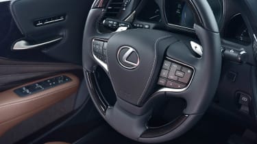 Lexus LS 500h - steering wheel