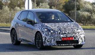 Cupra Born facelift - front 3/4