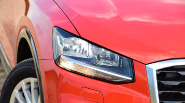 Audi Q2 - headlight