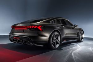 Audi e-tron GT concept - rear studio