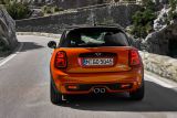 MINI Hatch - full rear action