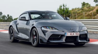 Toyota Supra manual - front