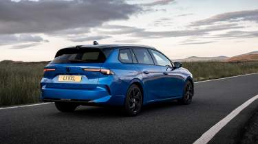 Vauxhall Astra PHEV - driving