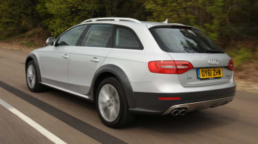 Audi A4 allroad rear tracking