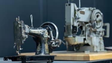 Exclusive Mercedes Manufaktur - sewing machine