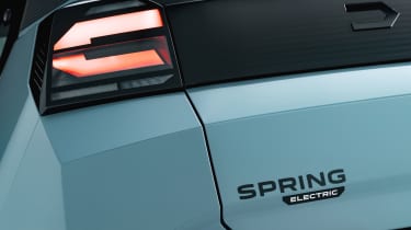 Dacia Spring 2026 - rear name