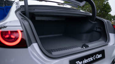 Mercedes C-Class Electric - boot