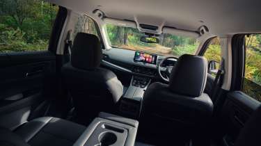 New Nissan X-Trail N-Trek - interior 