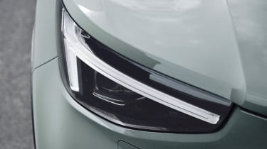 Volvo XC40 Recharge - headlight