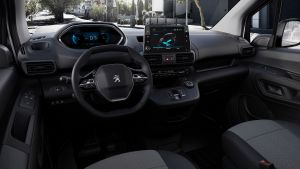 Peugeot e-Partner - interior