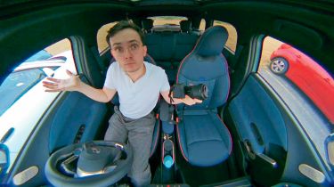 MINI Aceman SE Exclusive - interior camera