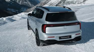 Mercedes GLB - rear
