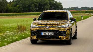 Volkswagen T-Roc prototype - front tracking