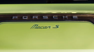 Porsche Macan details rear