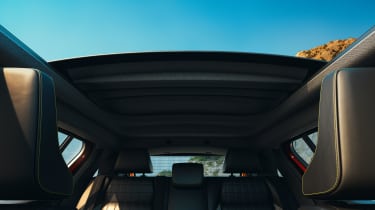 Renault 4 Plein Sud - roof interior opening