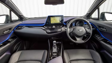 Toyota C-HR petrol - interior