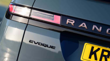 Range Rover Evoque P300e Autobiography - Evoque badge
