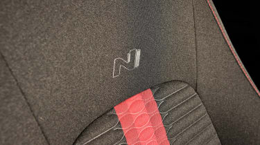 Hyundai i10 N Line - seat detail