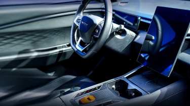Omoda 4 - interior