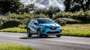 Renault%20Captur%20E-Tense%20Hybrid-4.jpg