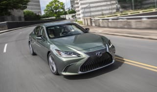 Lexus ES front 3/4 driving