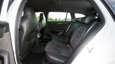 Skoda Superb Sportline Estate - rear seats