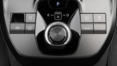 Toyota C-HR+ - centre console
