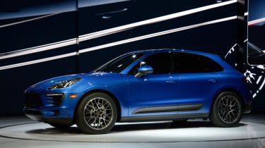 Porsche Macan profile