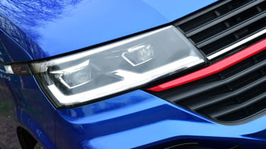 Volkswagen Transporter Sportline - headlight