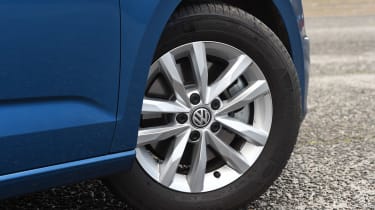 Volkswagen Touran - wheel detail
