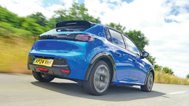 Peugeot E-208 - rear tracking