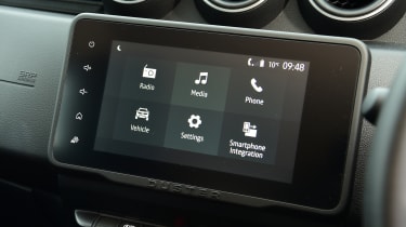 Dacia Duster - infotainment screen