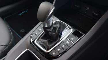 Hyundai Ioniq - gearbox