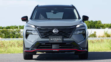 Nissan X-Trail Nismo - front end