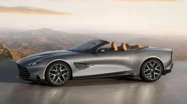 Aston Martin Vanquish 25 - front/side